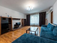 Unirii, Camera de Comert, decomandat, etaj 1, cca 80mp